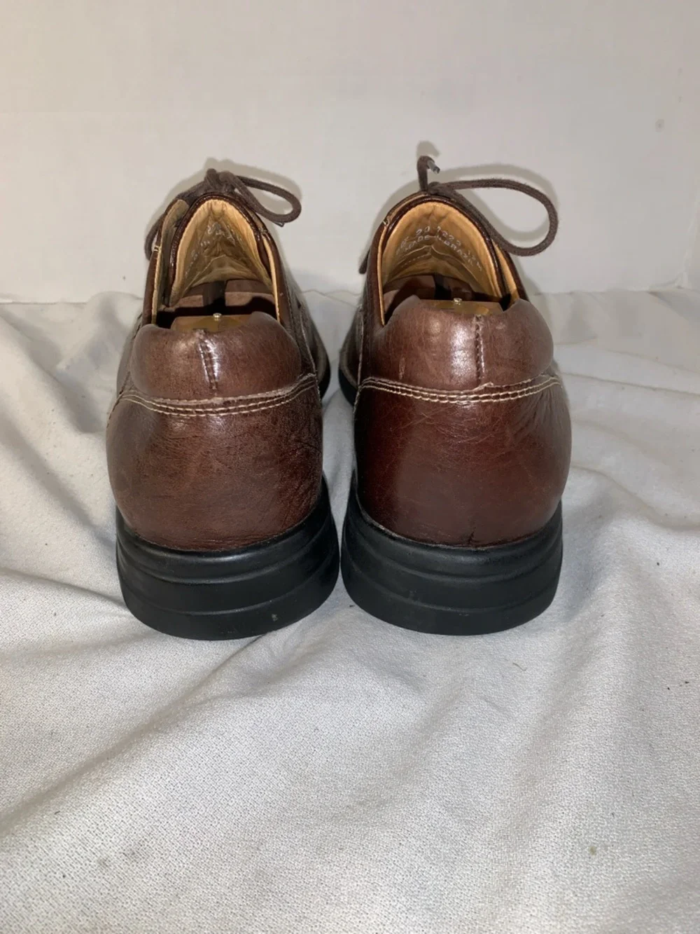 Johnston & Murphy Men’s Brown Leather Derby Dress Shoes